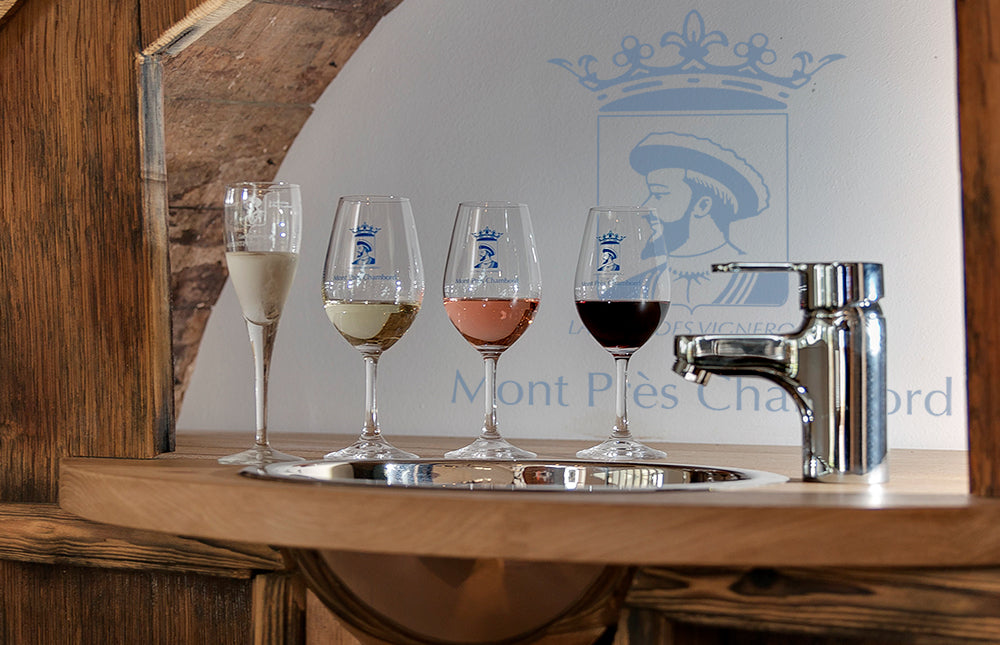 Les dégustation de nos vins, dans notre espace d'accueil à la cave coopérative de Mont-Près-Chambord